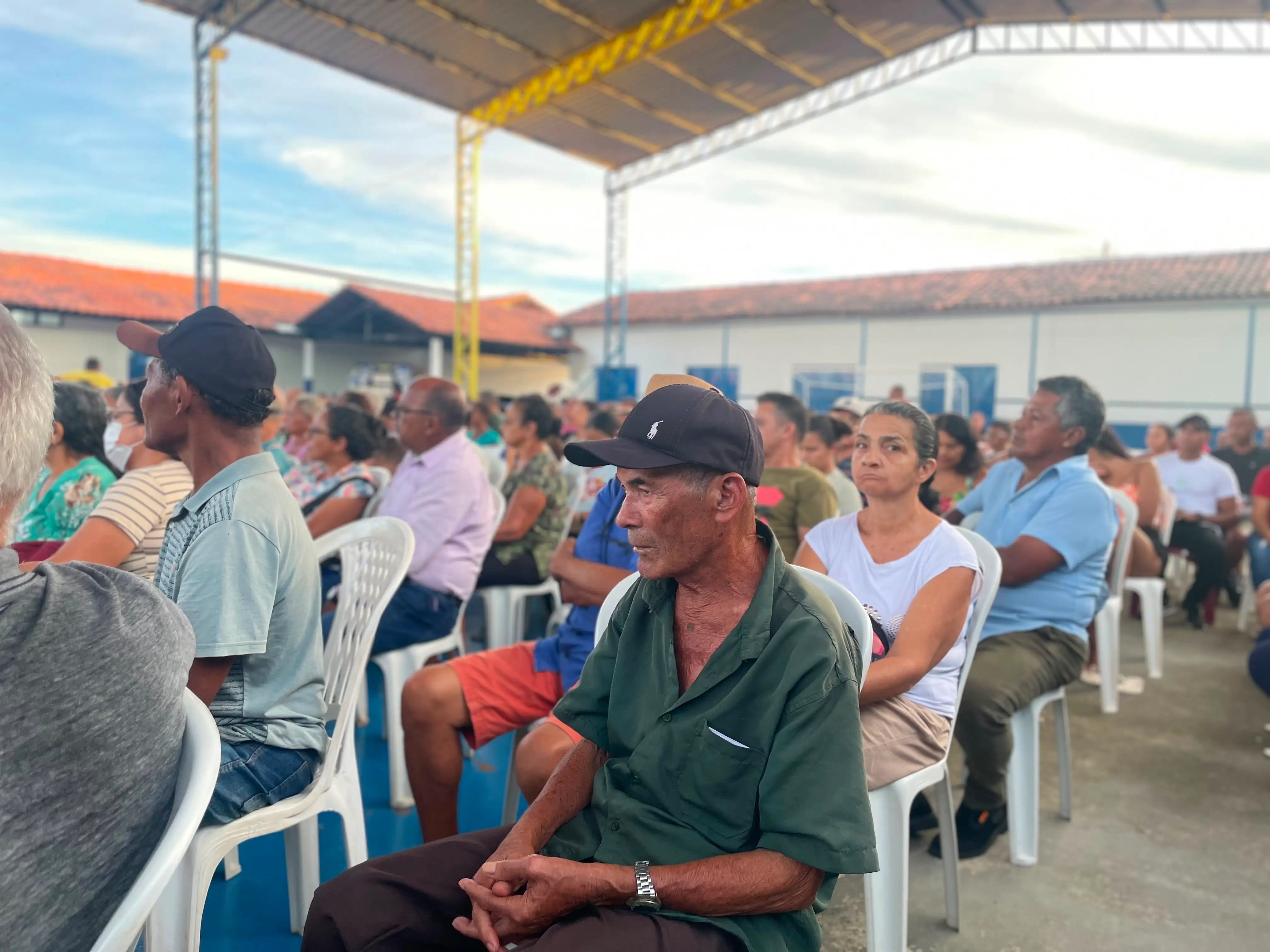 Ação “Visão para Todos” entrega mais de mil óculos à população de São Raimundo das Mangabeiras