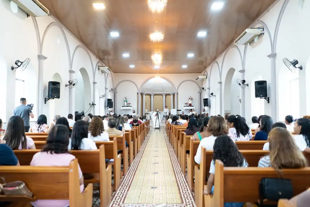 Foto 10 – São Raimundo das Mangabeiras celebra 77 anos com Missa em Ação de Graças e tradicional corte do bolo