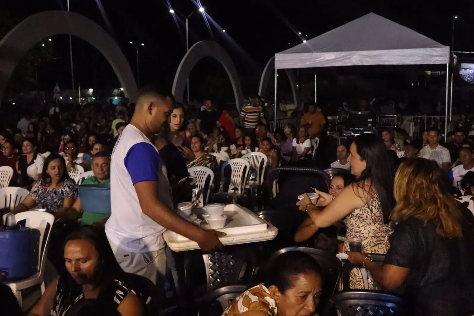 Foto 6 – Mangabeiras celebra o Dia do Evangélico com dois dias de fé, louvor e união