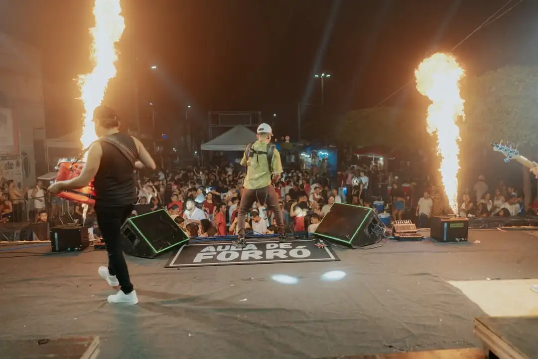 Foto 4 – Segundo dia de aniversário de São Raimundo das Mangabeiras é marcado por grandes shows e muita animação
