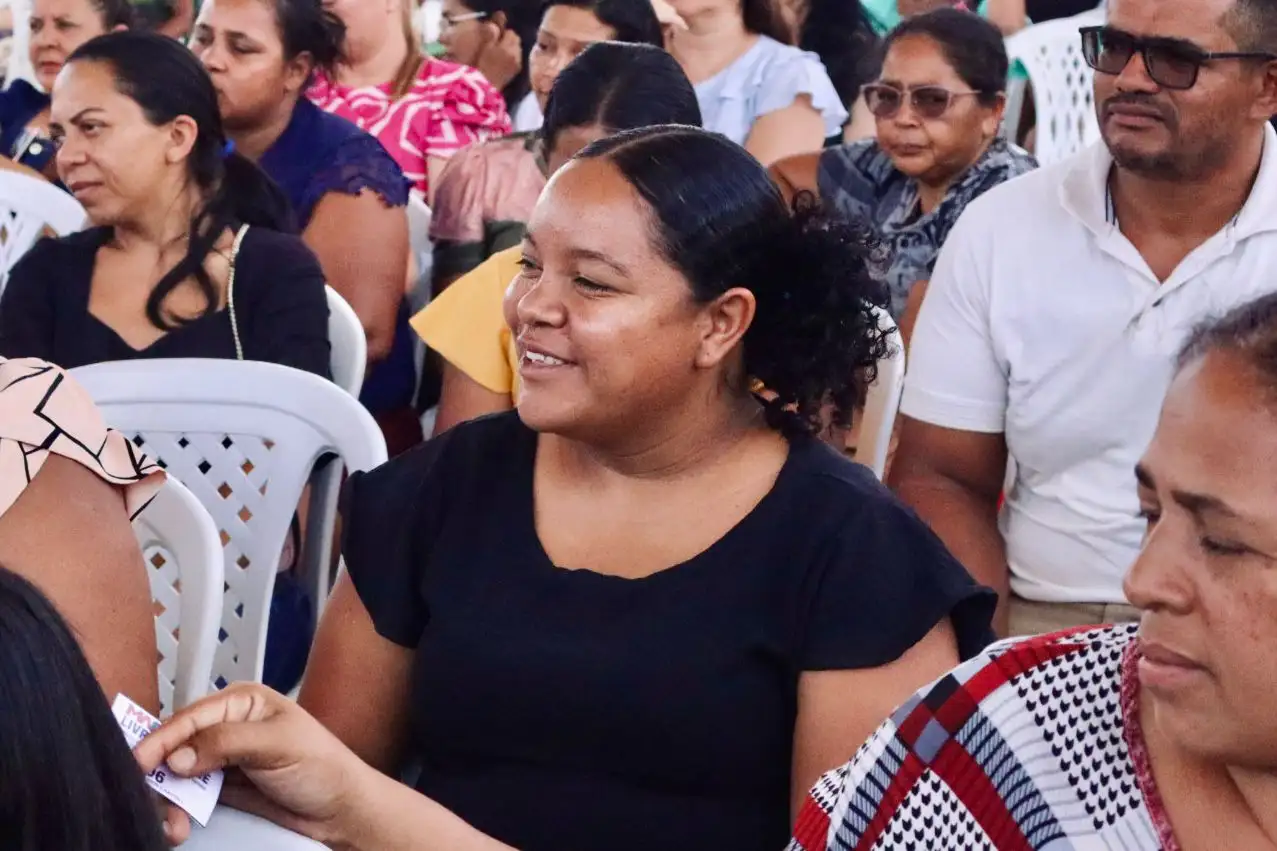 Foto 1 – Mangabeiras realiza entrega dos cartões do Programa Maranhão Livre da Fome