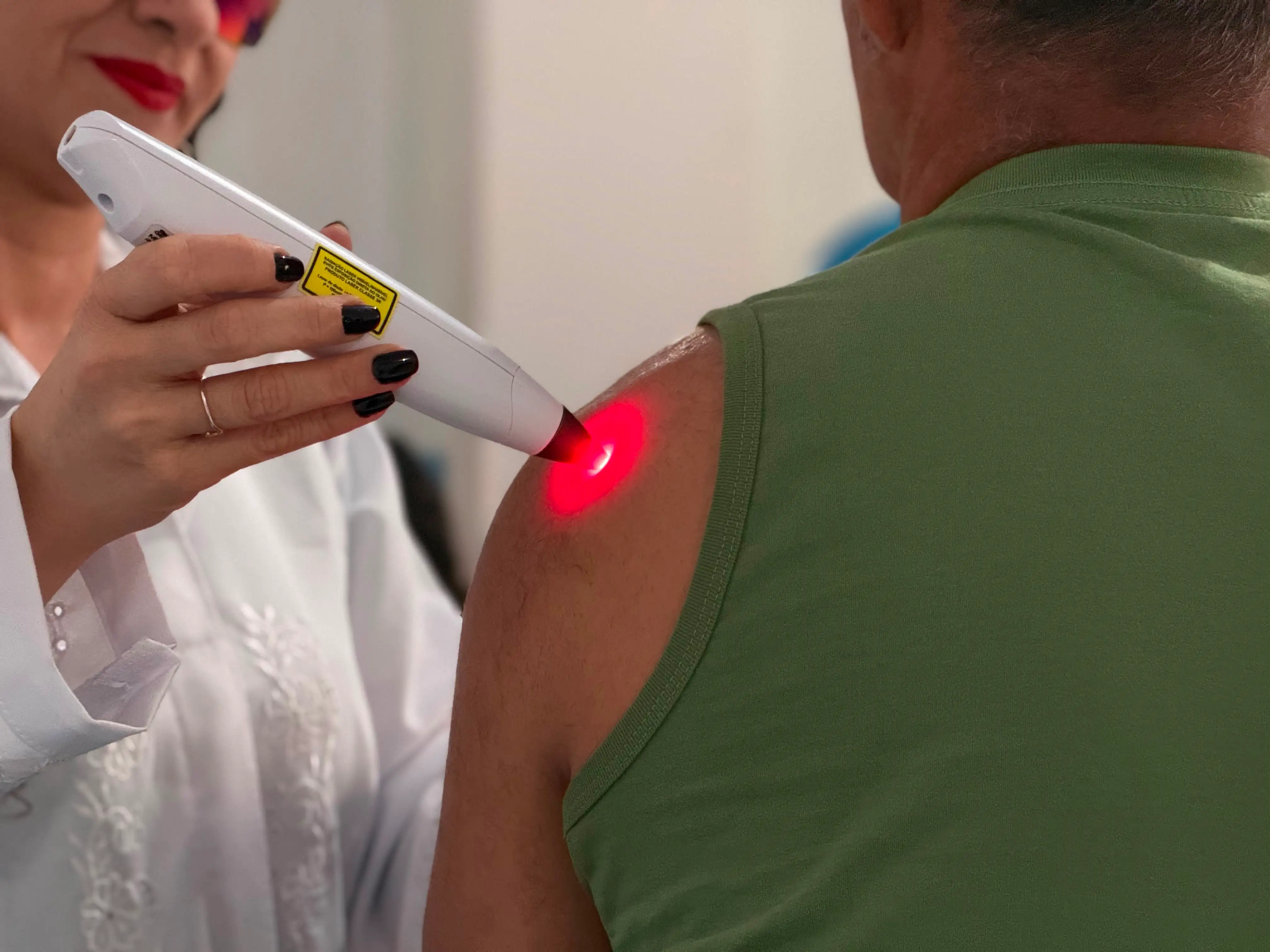 Foto 1 – Centro de Reabilitação de São Raimundo das Mangabeiras recebe novos equipamentos para fisioterapia